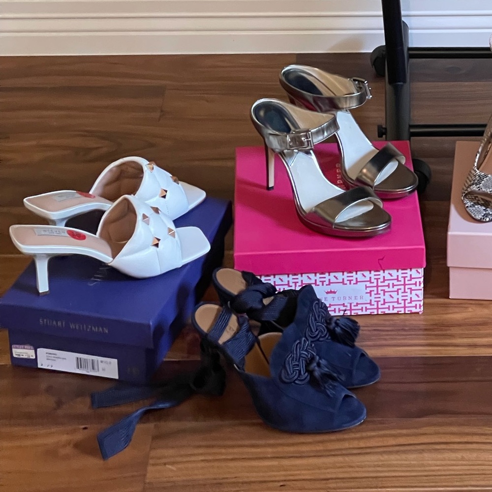 SHOES….  SHOES….  SHOES….  Women